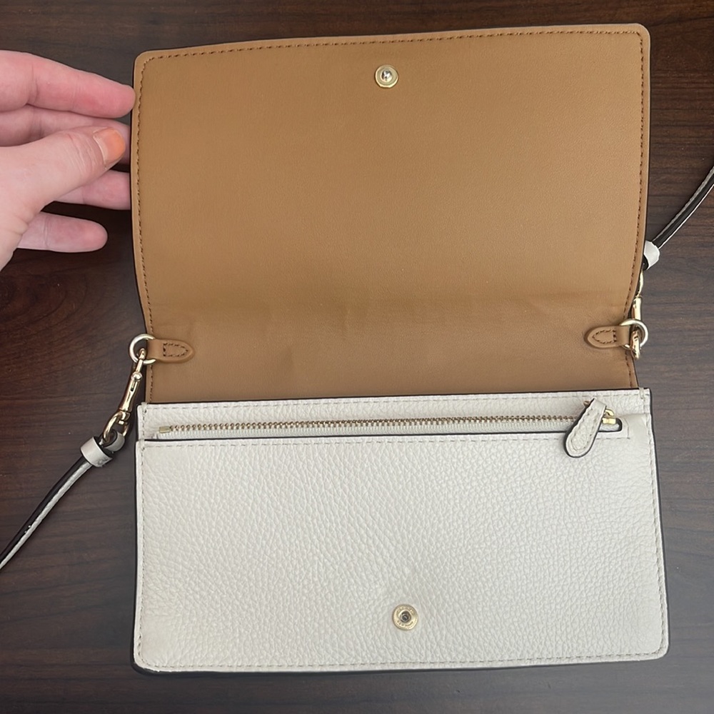 Coach Purse off-white - Picture 3 of 6